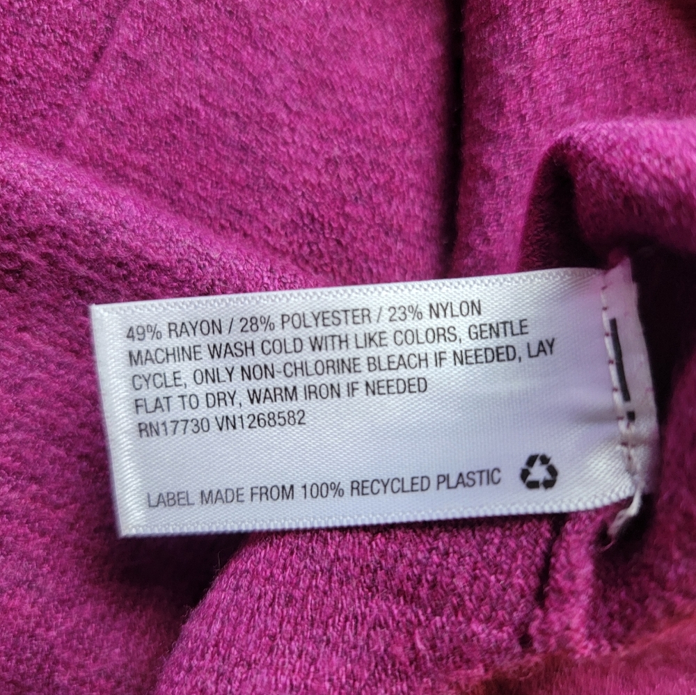Universal Thread Women's Raspberry Sweater - Picture 9 of 9
